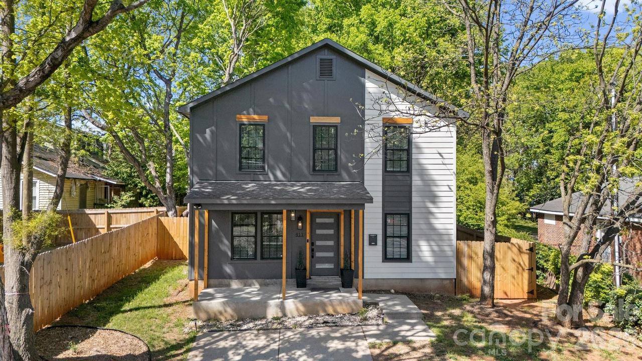411 Cemetery St., Charlotte, NC 28216