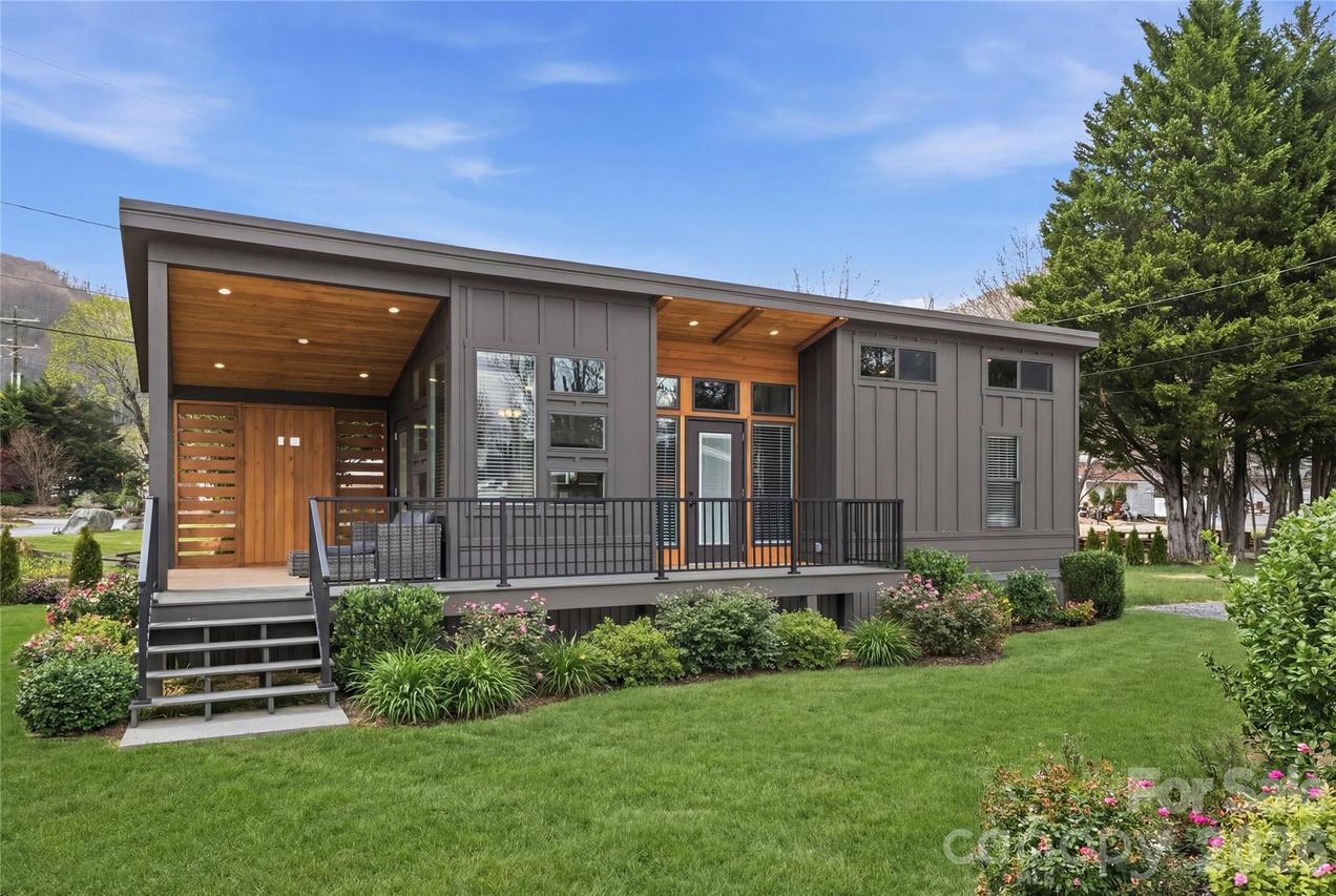 25 Getaway Ln. #1, Maggie Valley, NC 28751