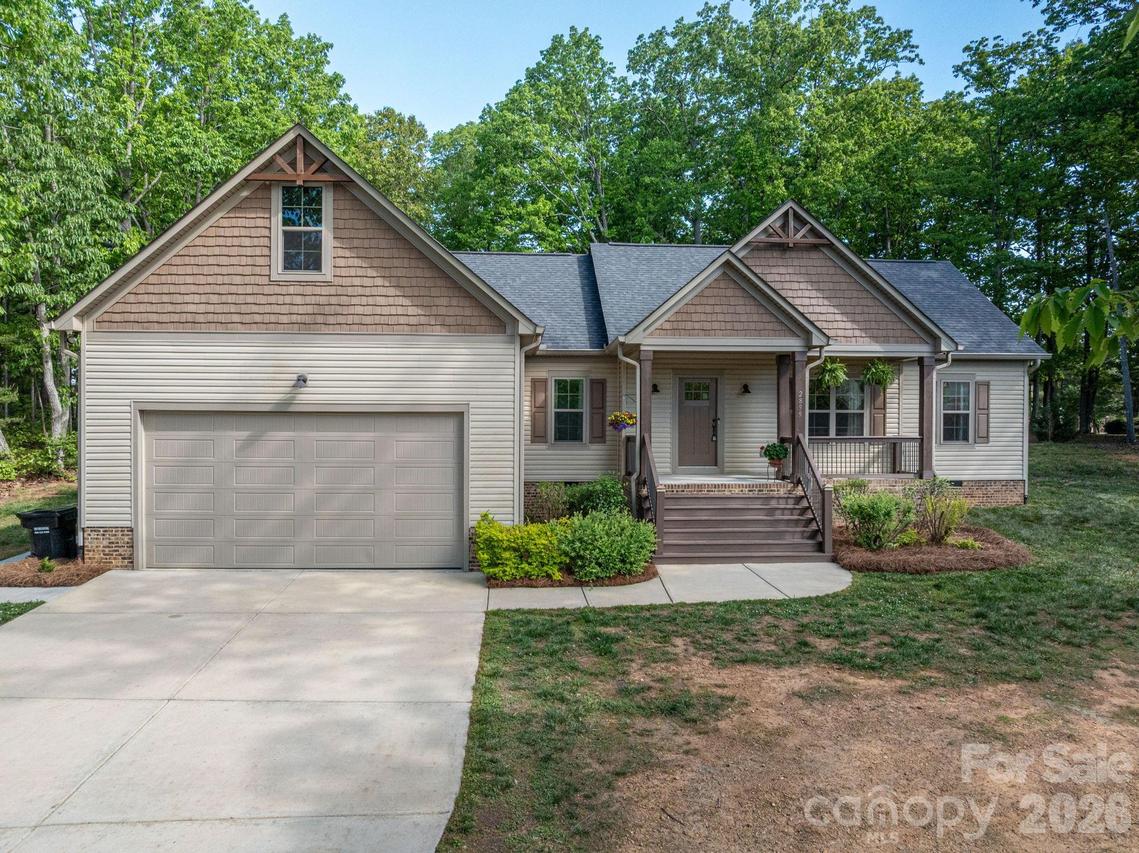 2899 Buffalo Shoals Rd., Maiden, NC 28650
