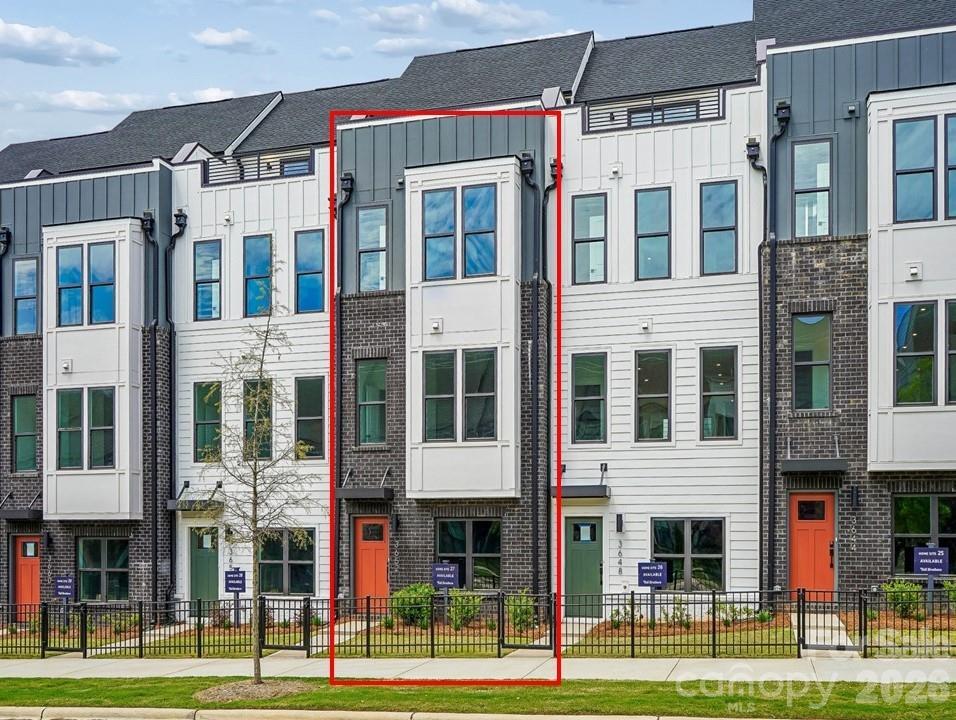 3652 S Tryon St., Charlotte, NC 28217