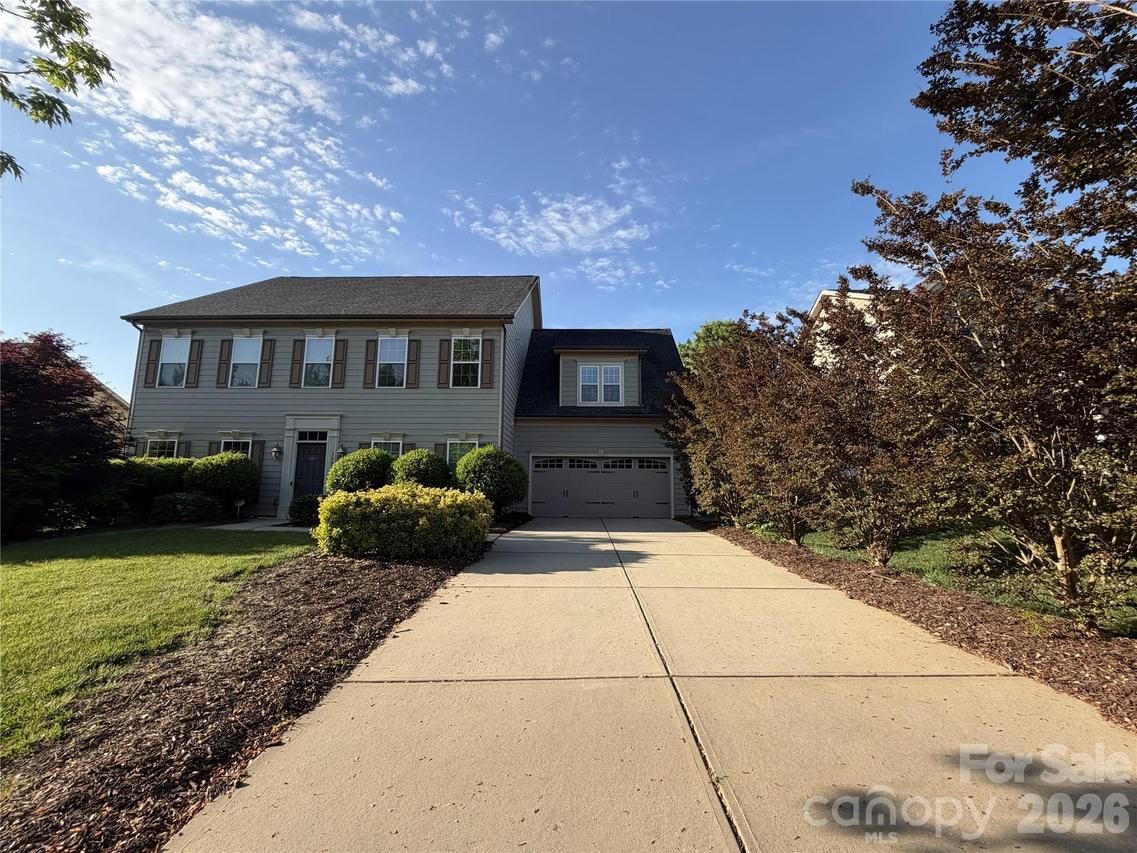 3665 English Garden Dr., Gastonia, NC 28056