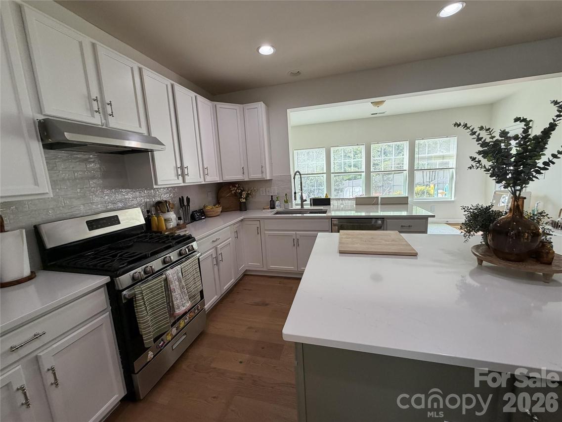 3665 English Garden Dr., Gastonia, NC 28056
