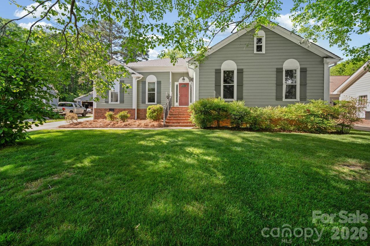 9811 Dusty Cedar Ct., Charlotte, NC 28269