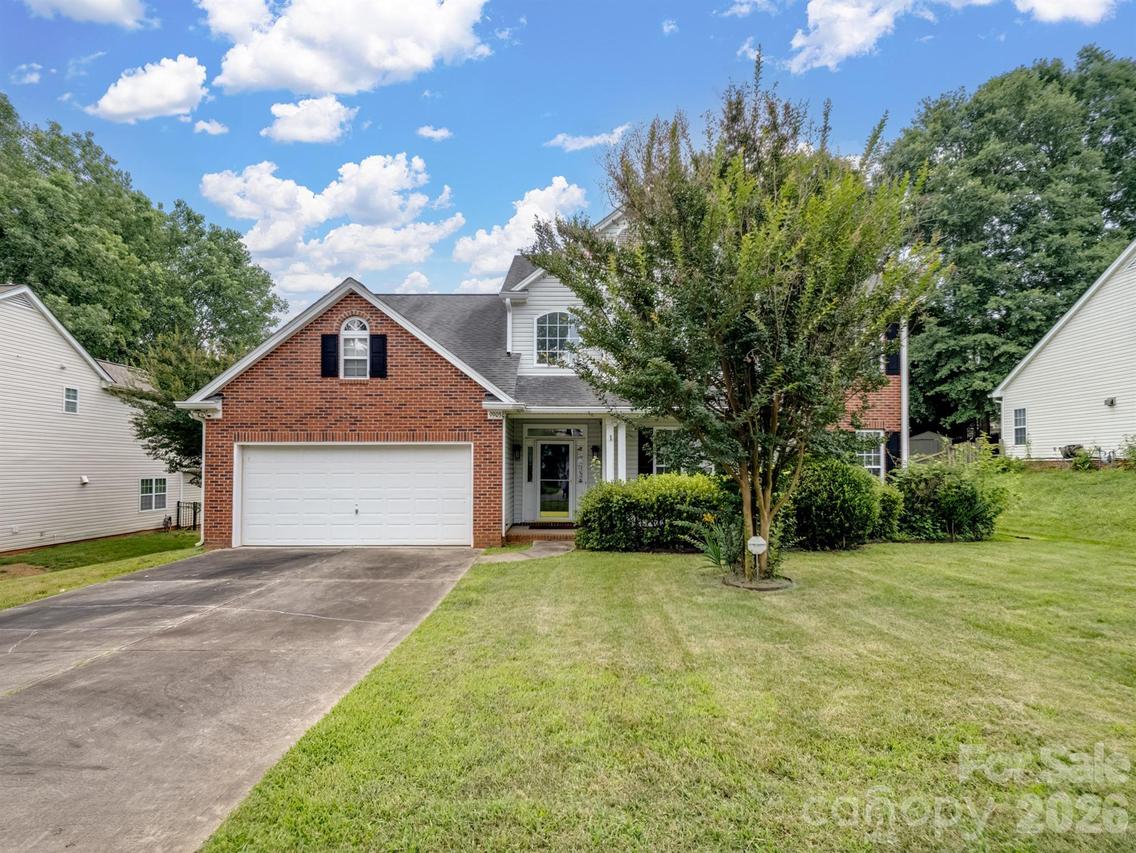 9903 Southampton Commons Dr., Charlotte, NC 28277