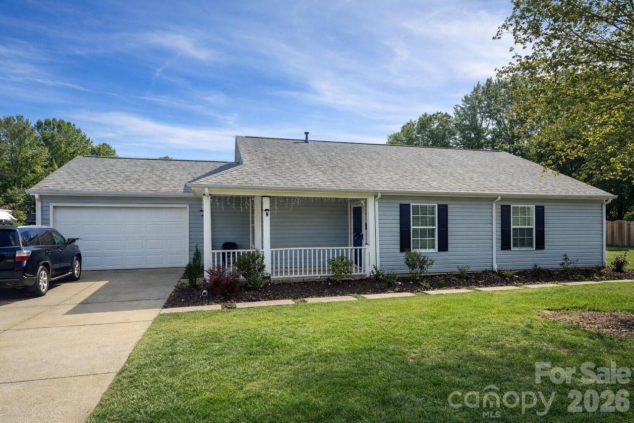 12151 Stewarts Crossing Dr., Charlotte, NC 28215