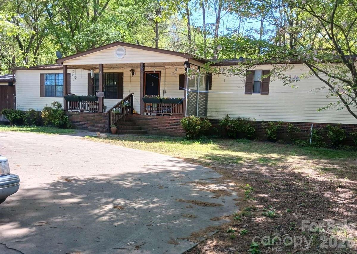163 Barkley Dr., Mooresboro, NC 28114