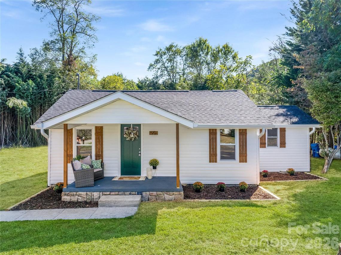 90 Camp Branch Rd., Waynesville, NC 28786