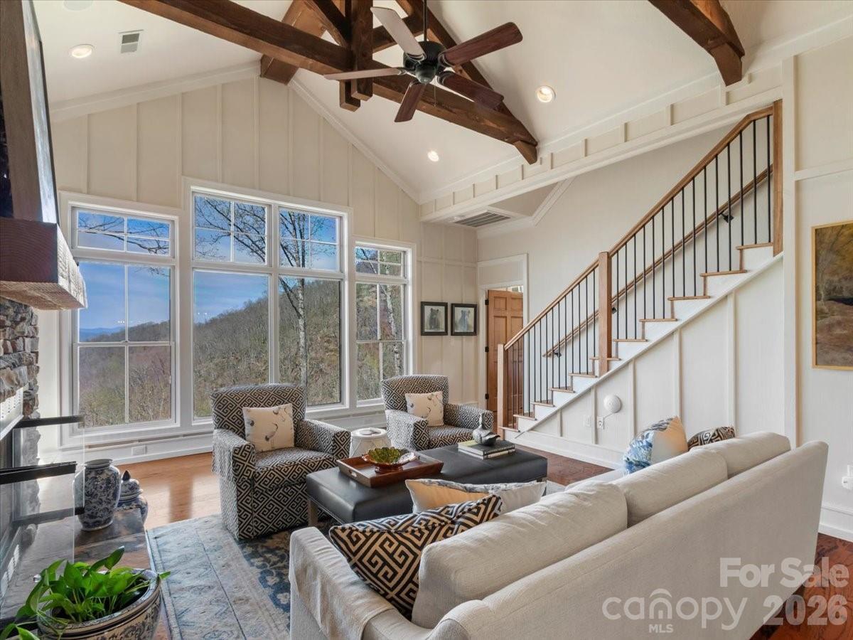 45 Creekside Way #I301, Burnsville, NC 28714