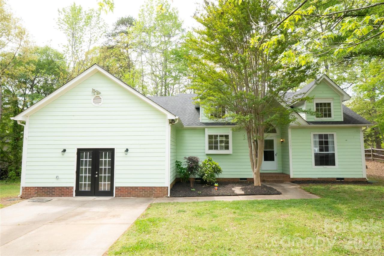10737 Spruce Mountain Rd., Charlotte, NC 28214