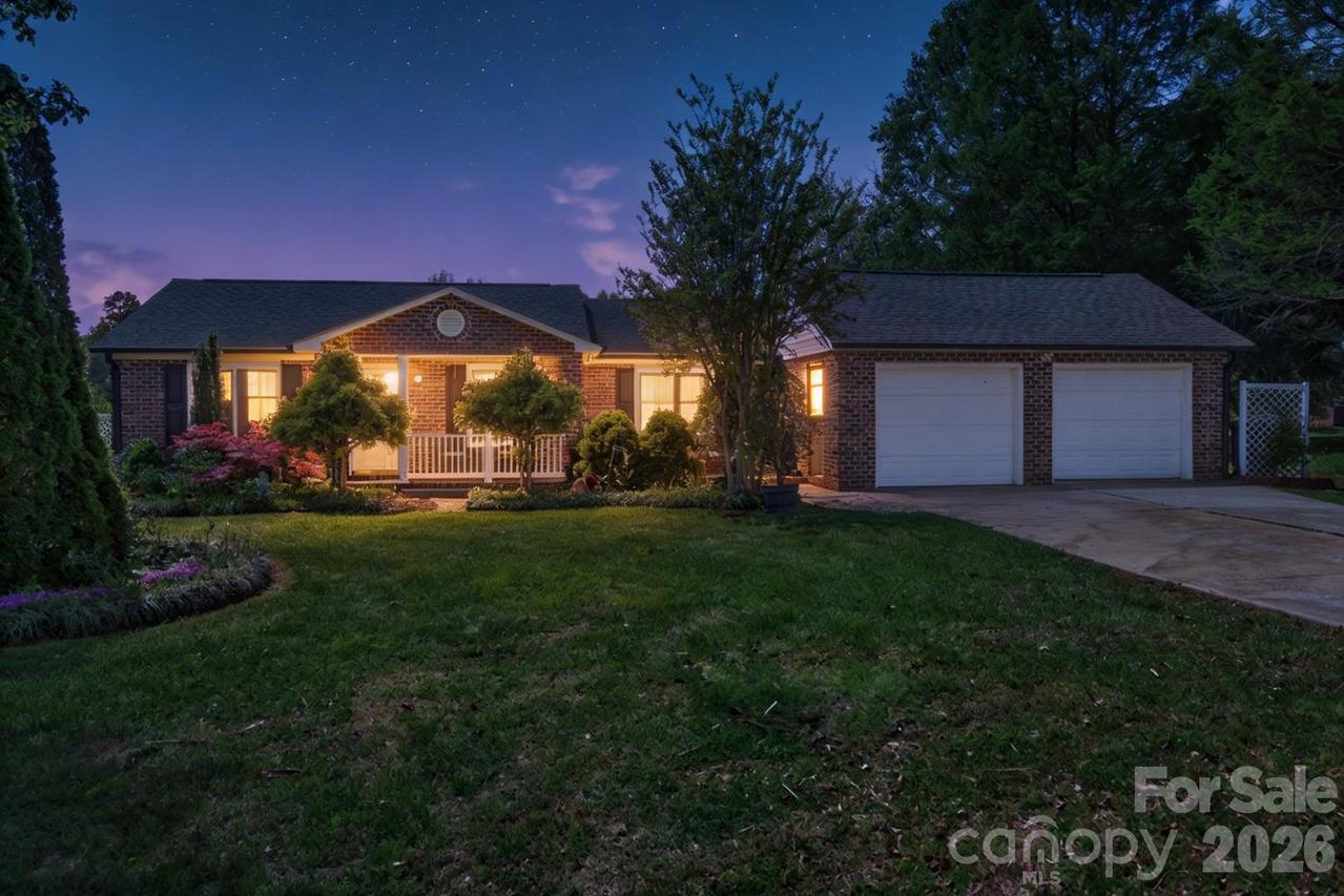 1370 Julius Dr., Salisbury, NC 28147