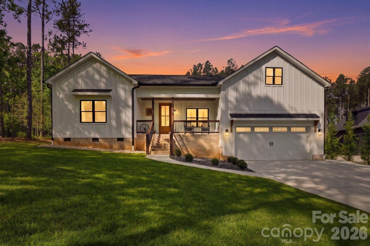 420 Stillwater Rd., Troutman, NC 28166