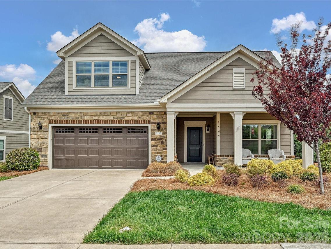 2202 Lincolnshire Ln., Wesley Chapel, NC 28173