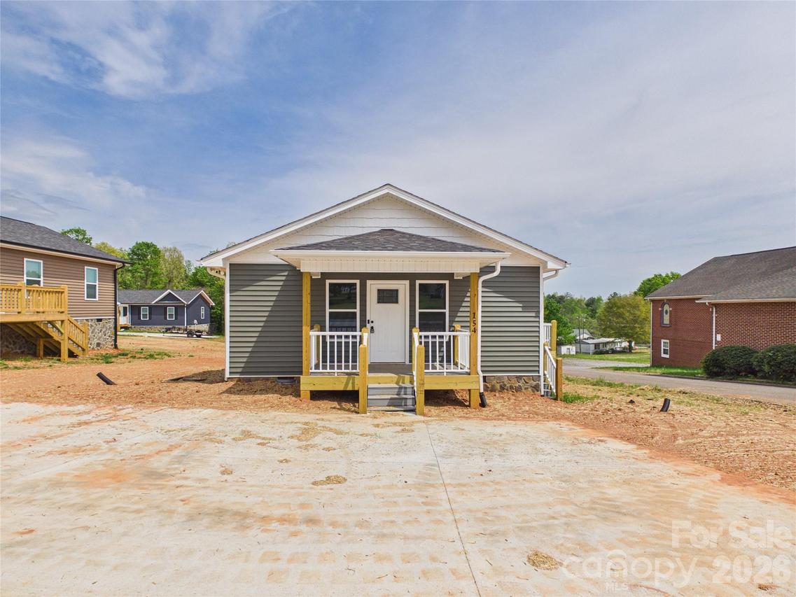 154 Duke St., Granite Falls, NC 28630