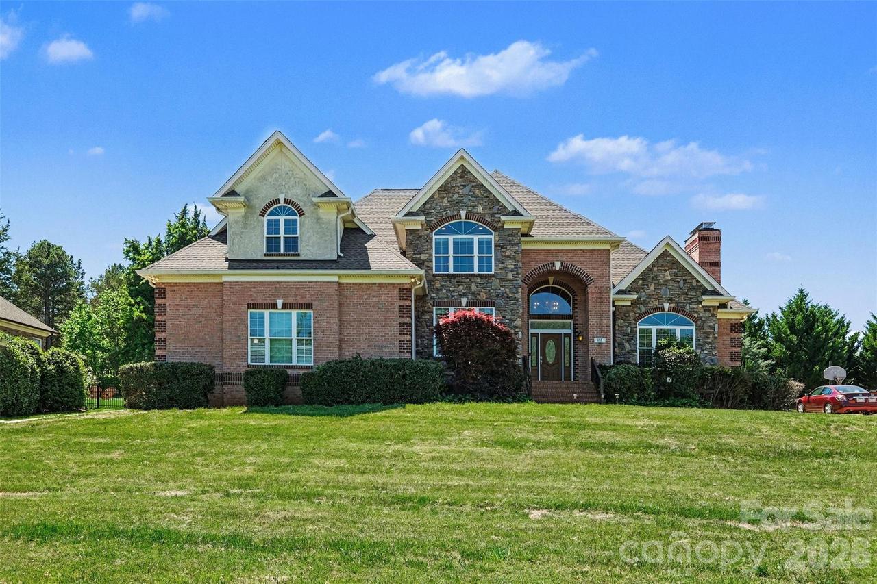 132 Sink Farm Rd., Mooresville, NC 28115