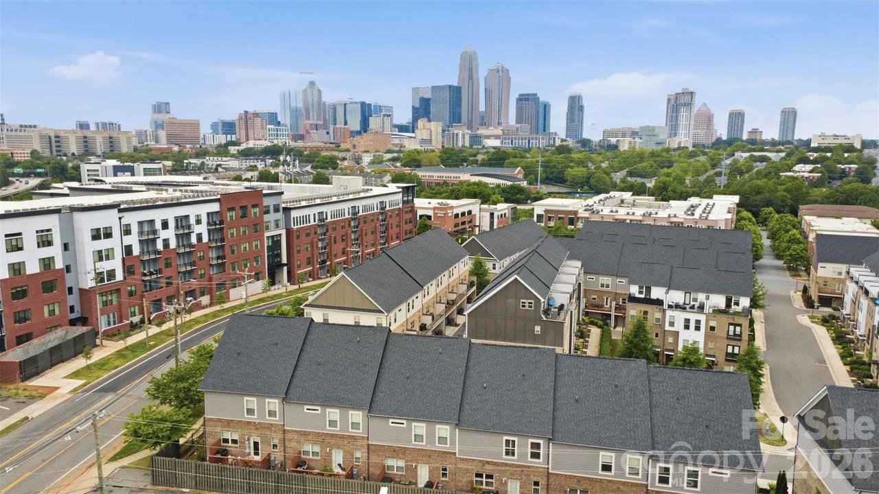 18017 Nolita Ln., Charlotte, NC 28204