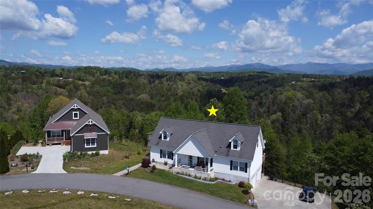 100 Bend View Dr. #16 and 10, Marshall, NC 28753