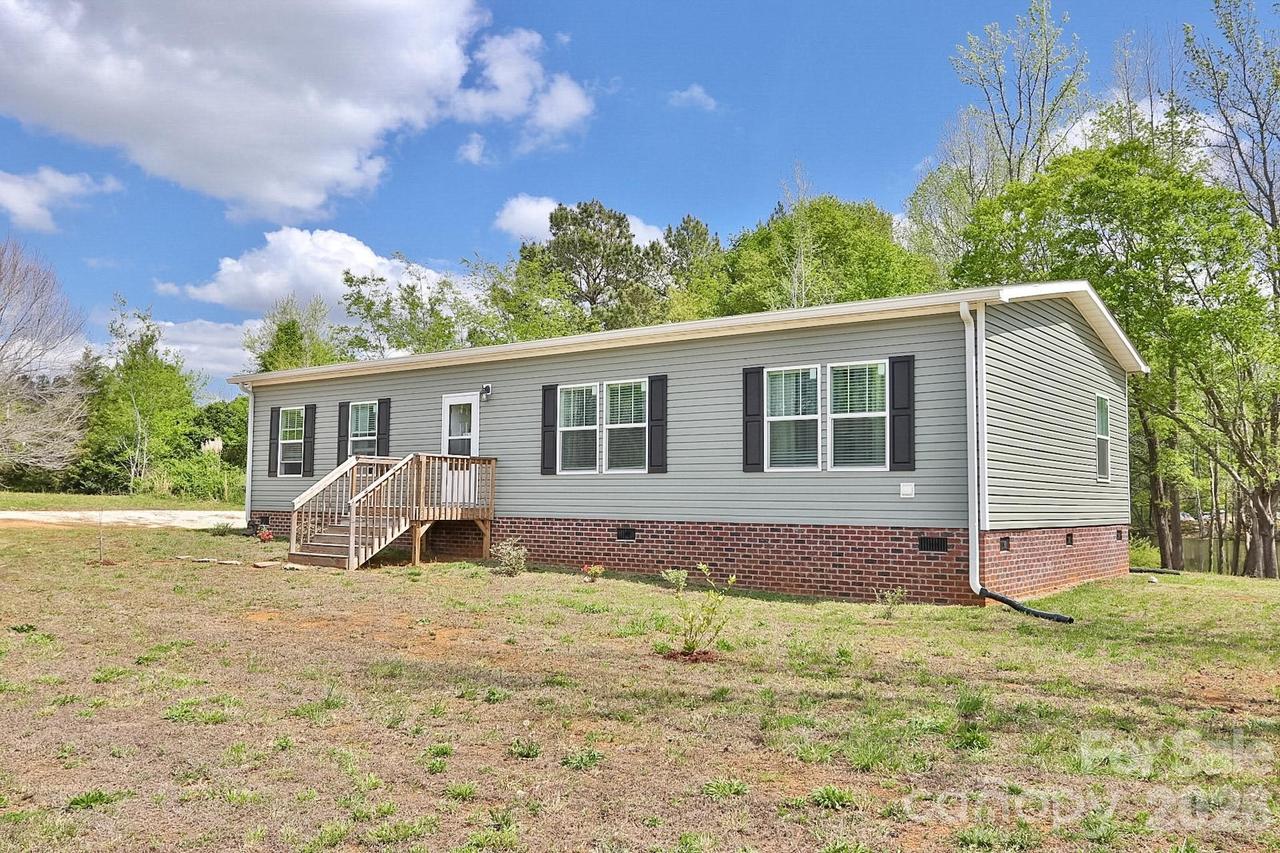 2311 S Lafayette St., Shelby, NC 28152