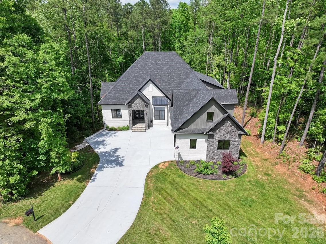 4135 Mineral Ln. #24, Lincolnton, NC 28092