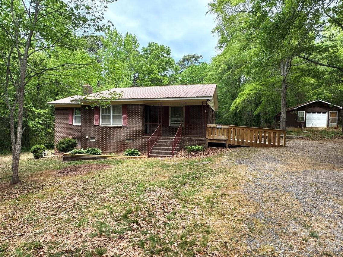 530 Burlington St., Wadesboro, NC 28170