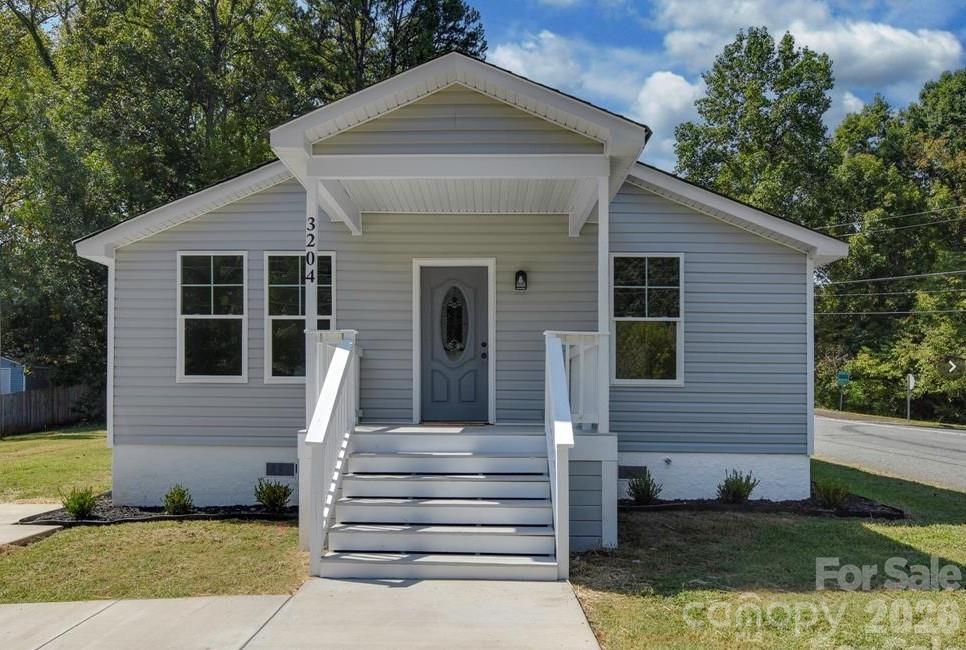 3204 Amay James Ave., Charlotte, NC 28208