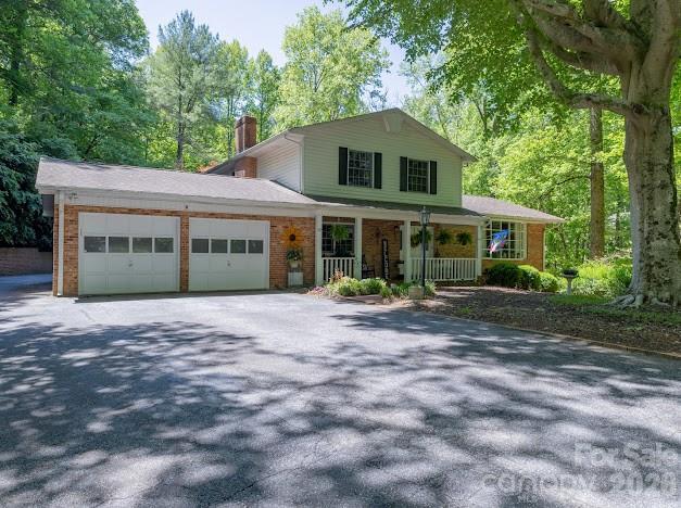 819 Chesterfield Cir., Lenoir, NC 28645