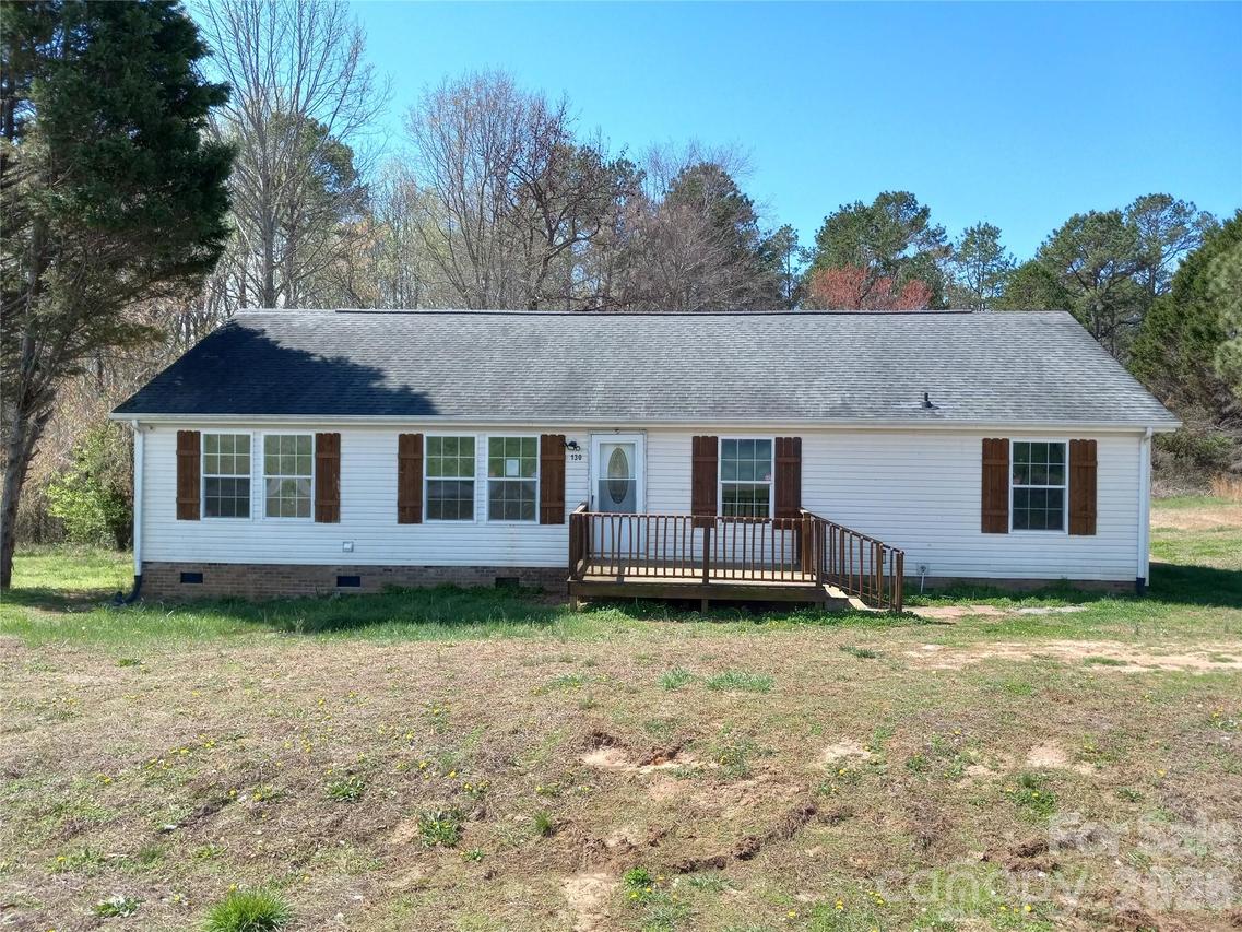 130 Gray Fox Dr., Lawndale, NC 28090