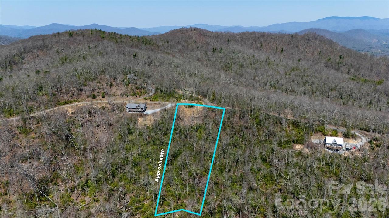 000 Walker Ridge, Spruce Pine, NC 28777