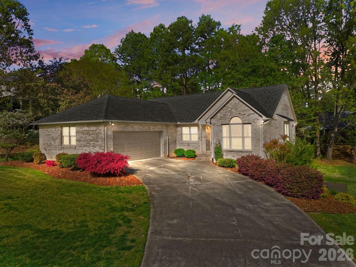 406 Vincent Ct., Salisbury, NC 28146