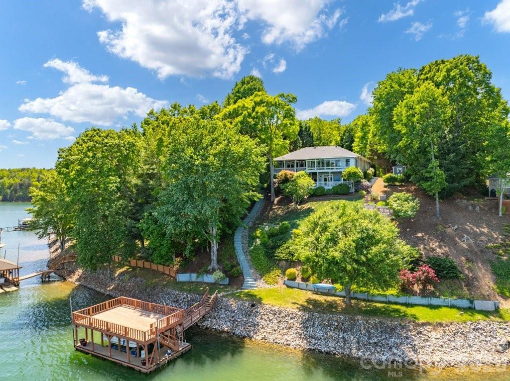 797 Lake Club Dr., Nebo, NC 28761