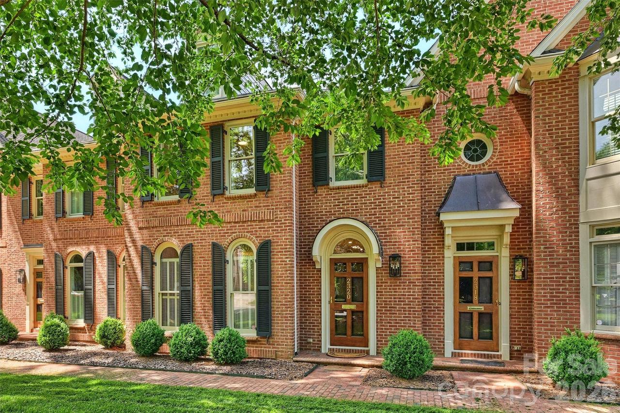 2320 Selwyn Ave., Charlotte, NC 28207