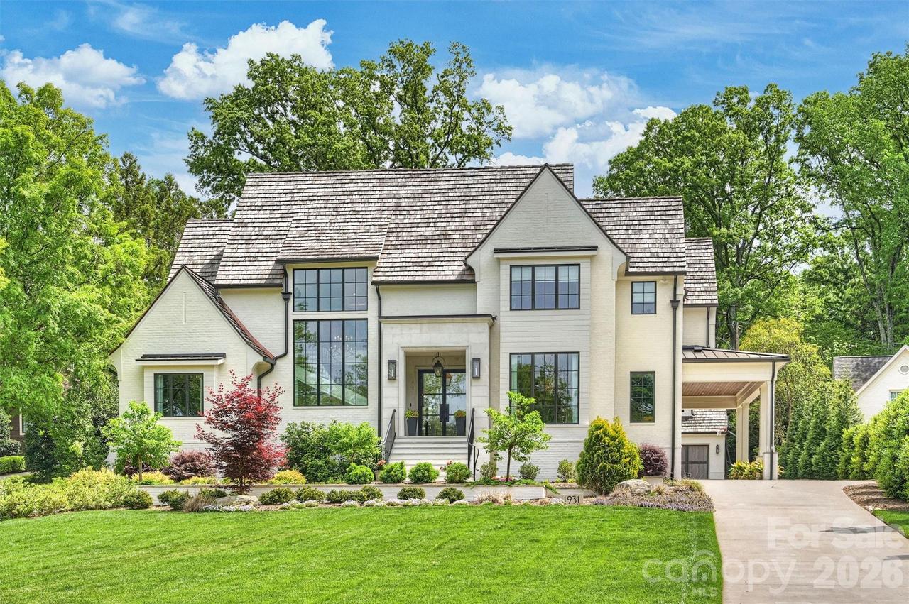 1931 Shoreham Dr., Charlotte, NC 28211