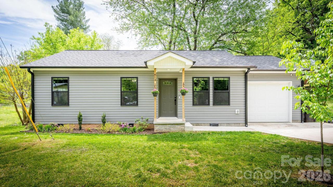 614 E Front St., Statesville, NC 28677