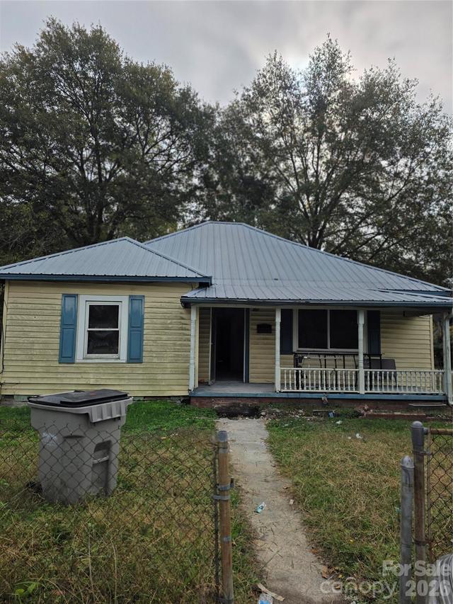 1517 W Walnut Ave., Gastonia, NC 28052