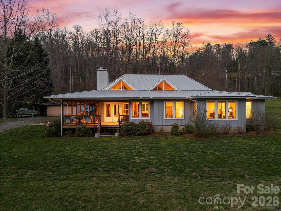 2805 Nc 9 Hwy., Black Mountain, NC 28711