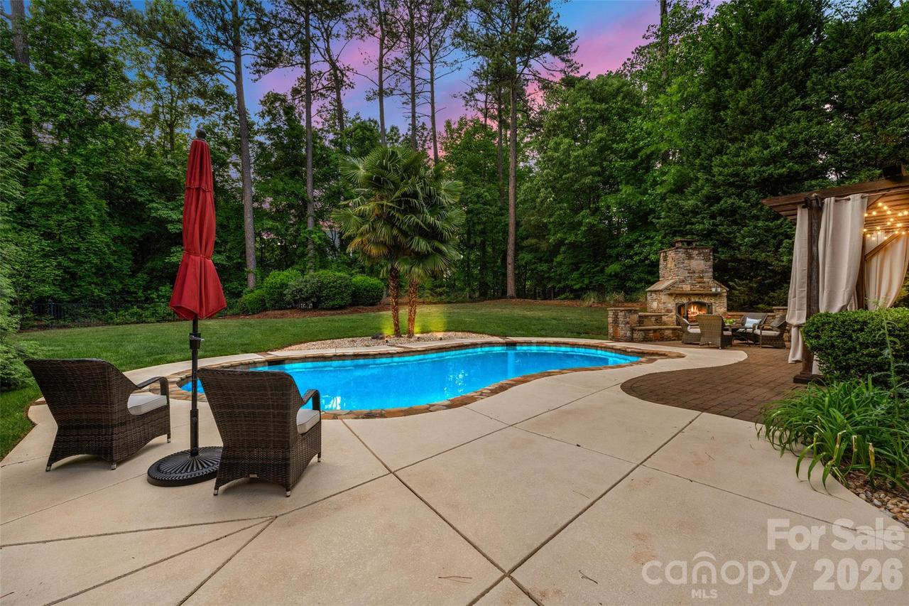 4145 Summit Ridge Ln., Denver, NC 28037