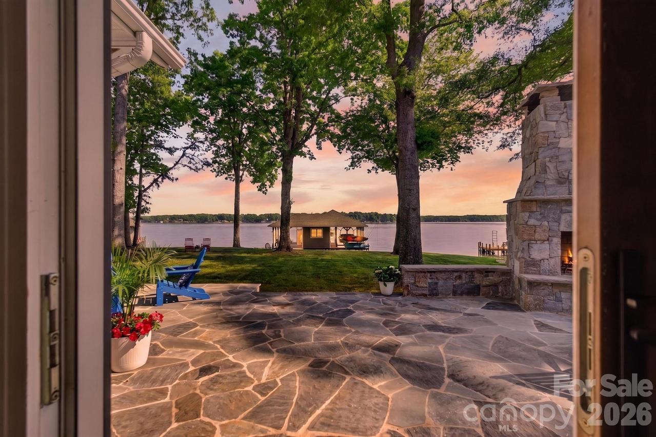 10959 Willow Oak Rd., Norwood, NC 28128