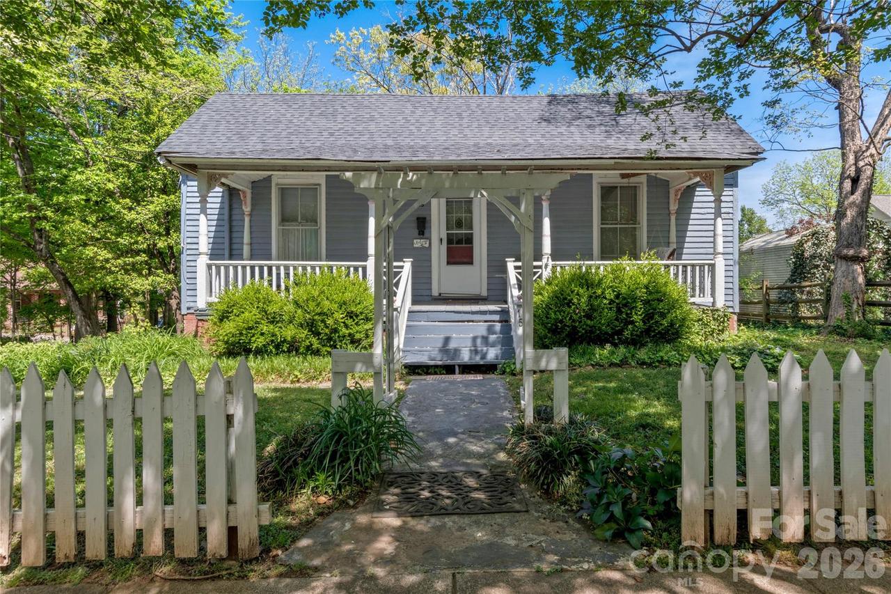 15 W Sprague St., Winston Salem, NC 27127