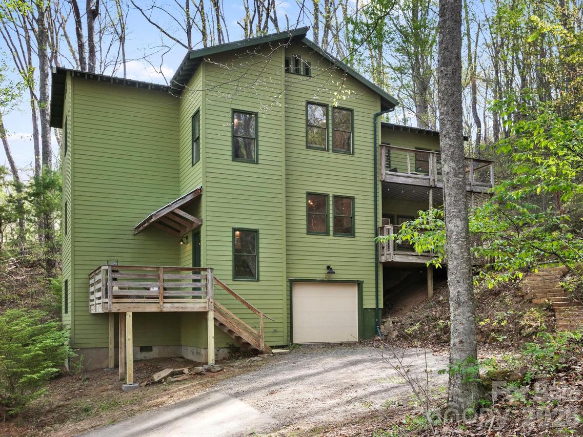 291 Webb Cove Rd., Asheville, NC 28804