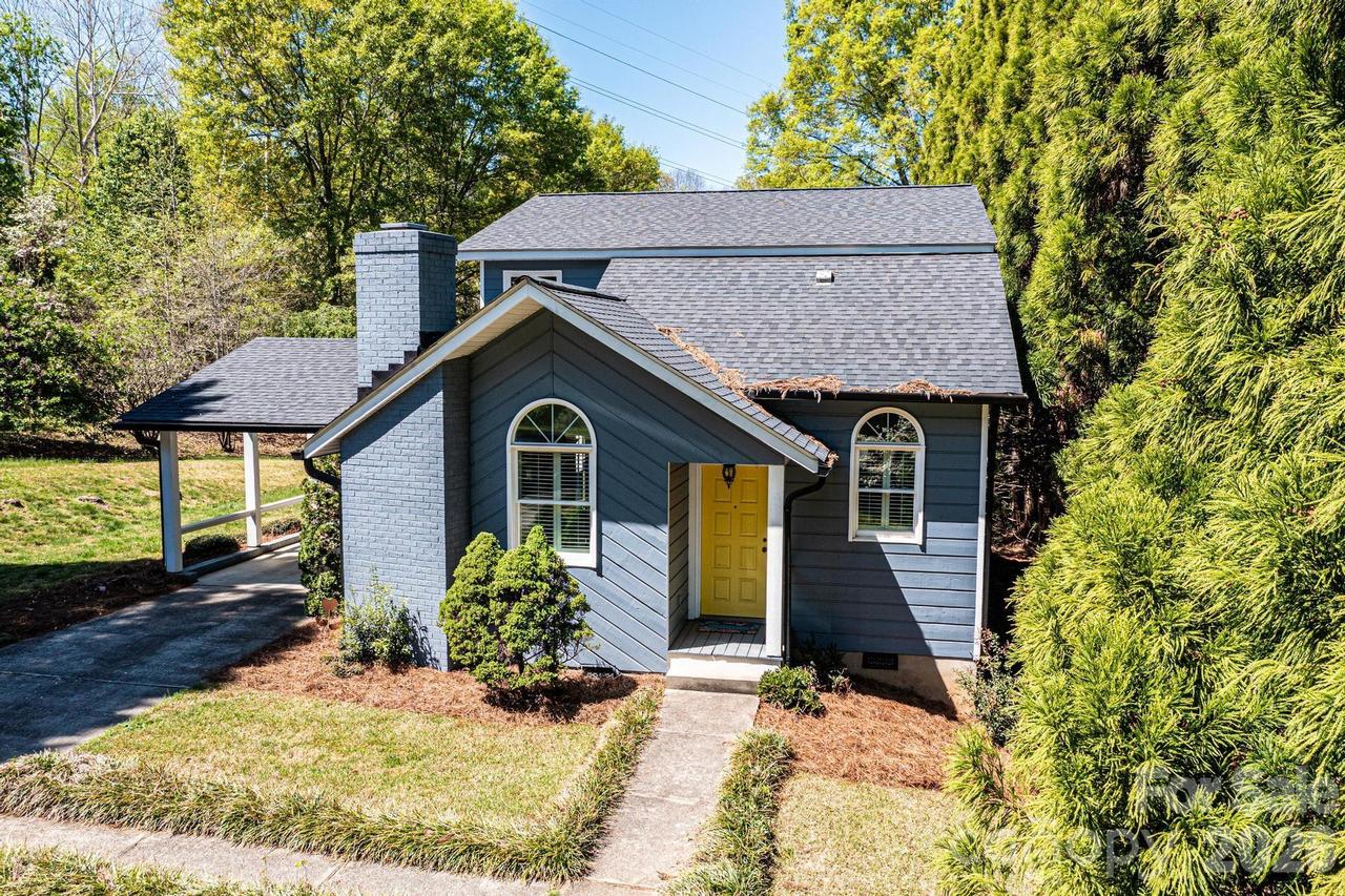 2335 5th St., Hickory, NC 28601