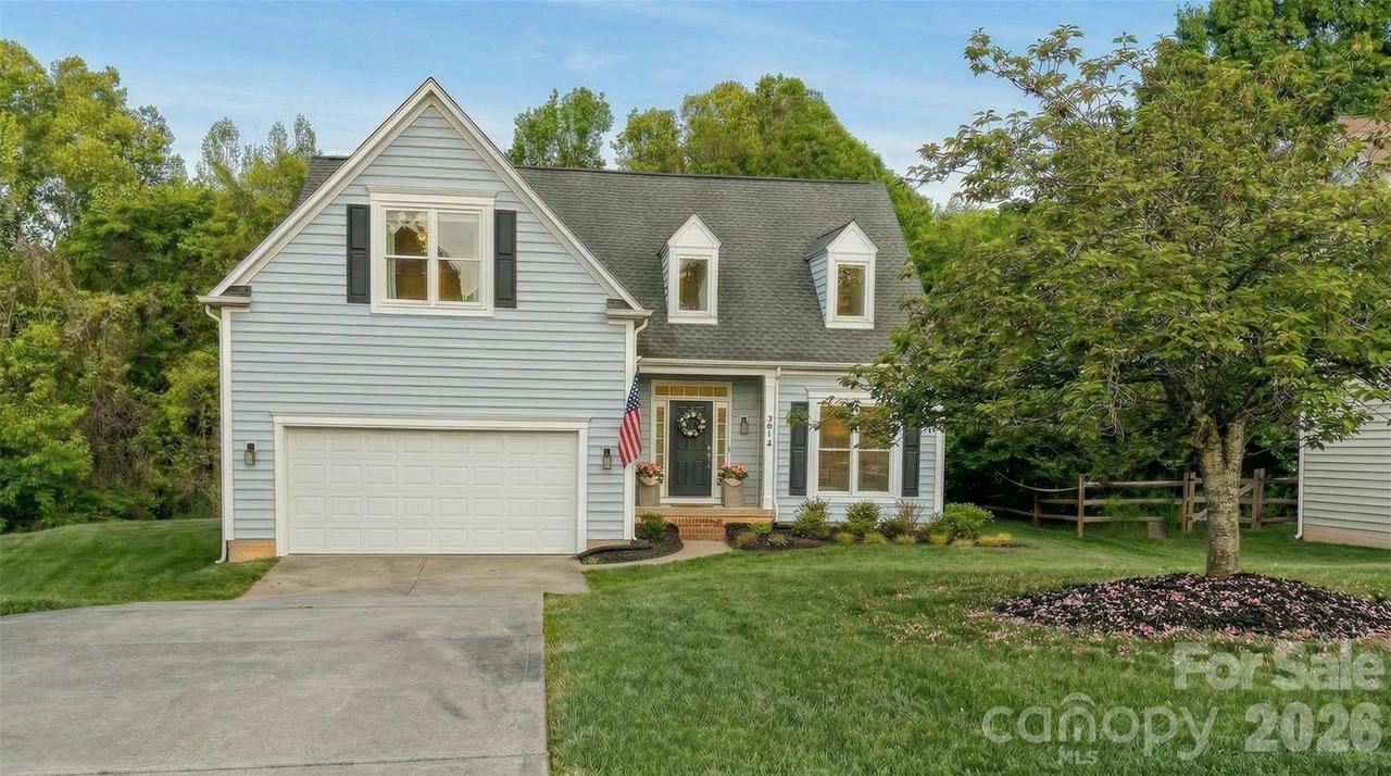 1011 Clearbrook Rd., Matthews, NC 28105