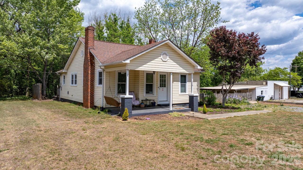 116 Hauss Ridge Rd., Valdese, NC 28690