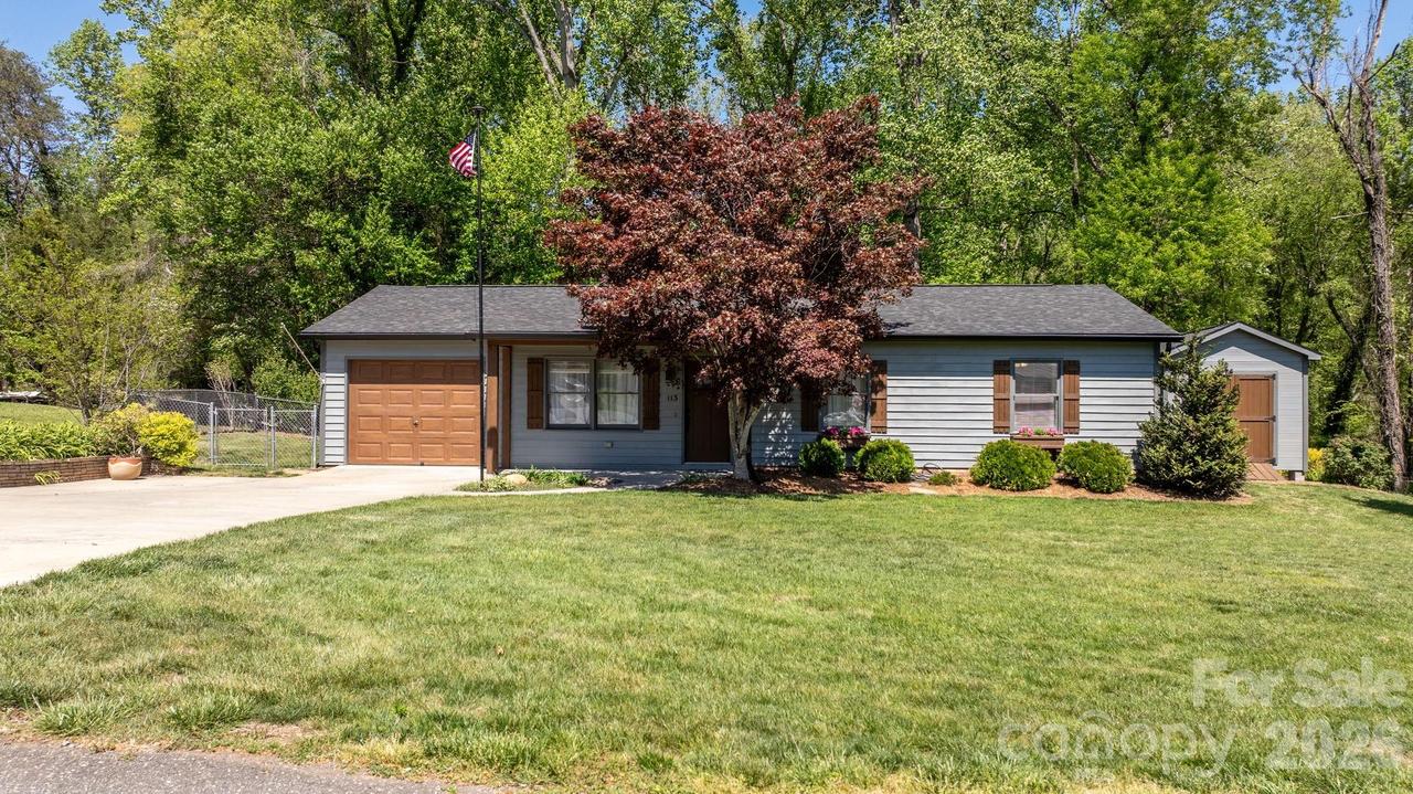 113 Foxfire Dr., Morganton, NC 28655