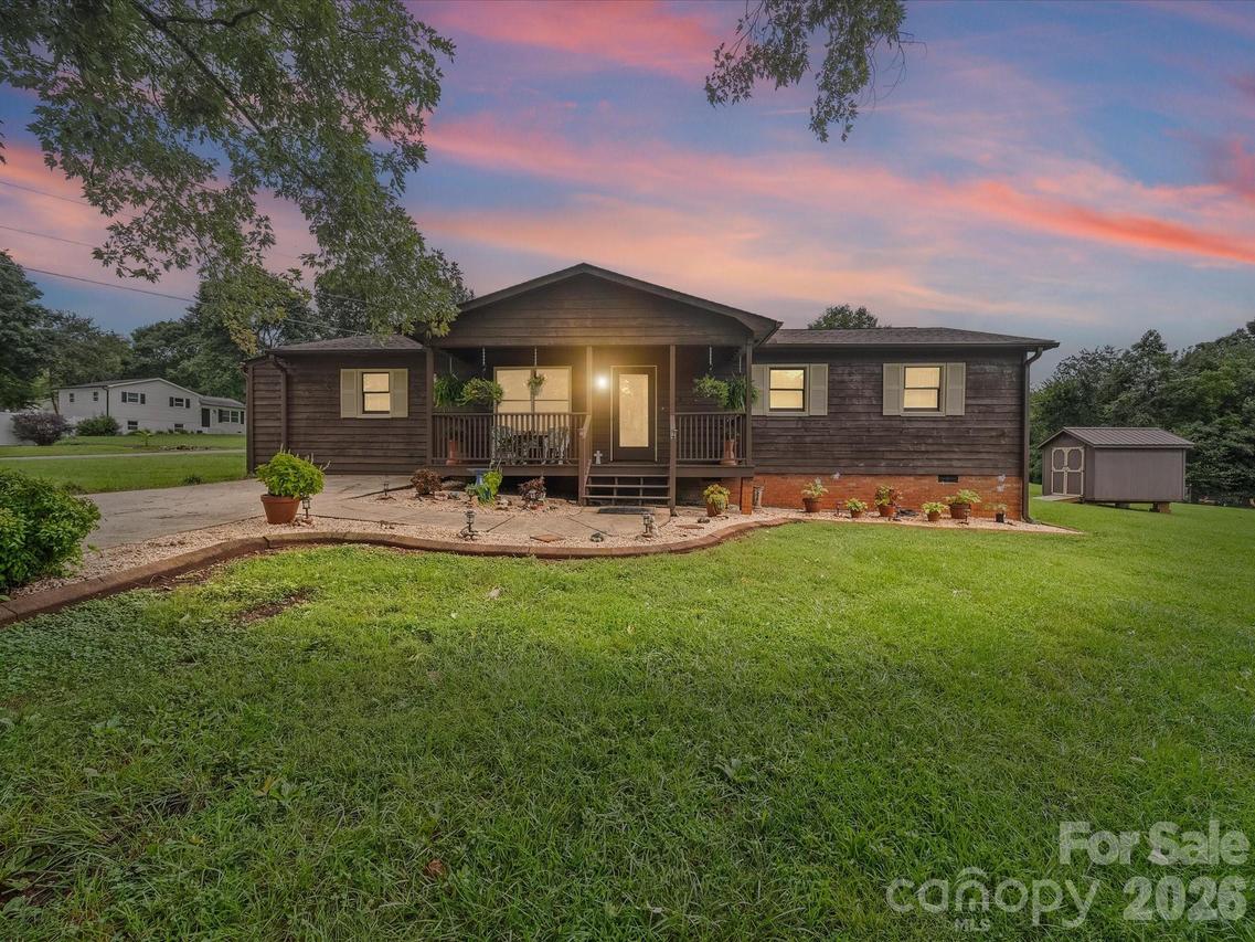 3510 Flint Dr., Statesville, NC 28677