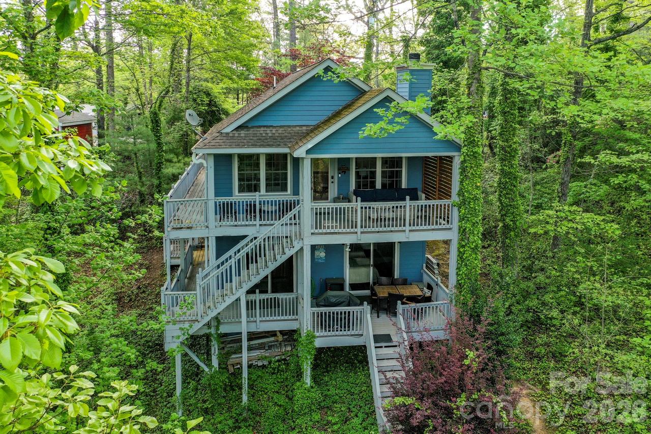 219 Picnic Point Rd., Lake Lure, NC 28746