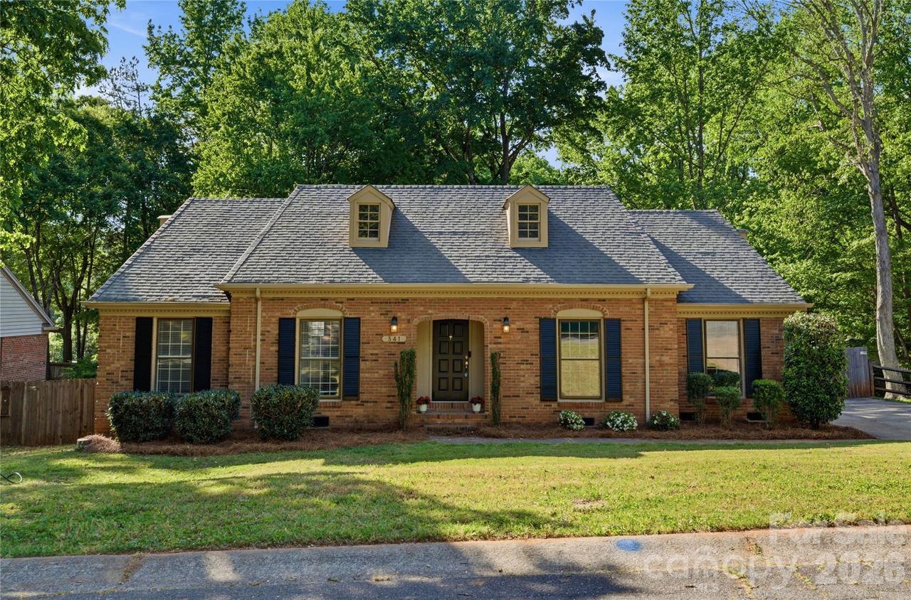 341 Neill Ridge Rd., Matthews, NC 28105