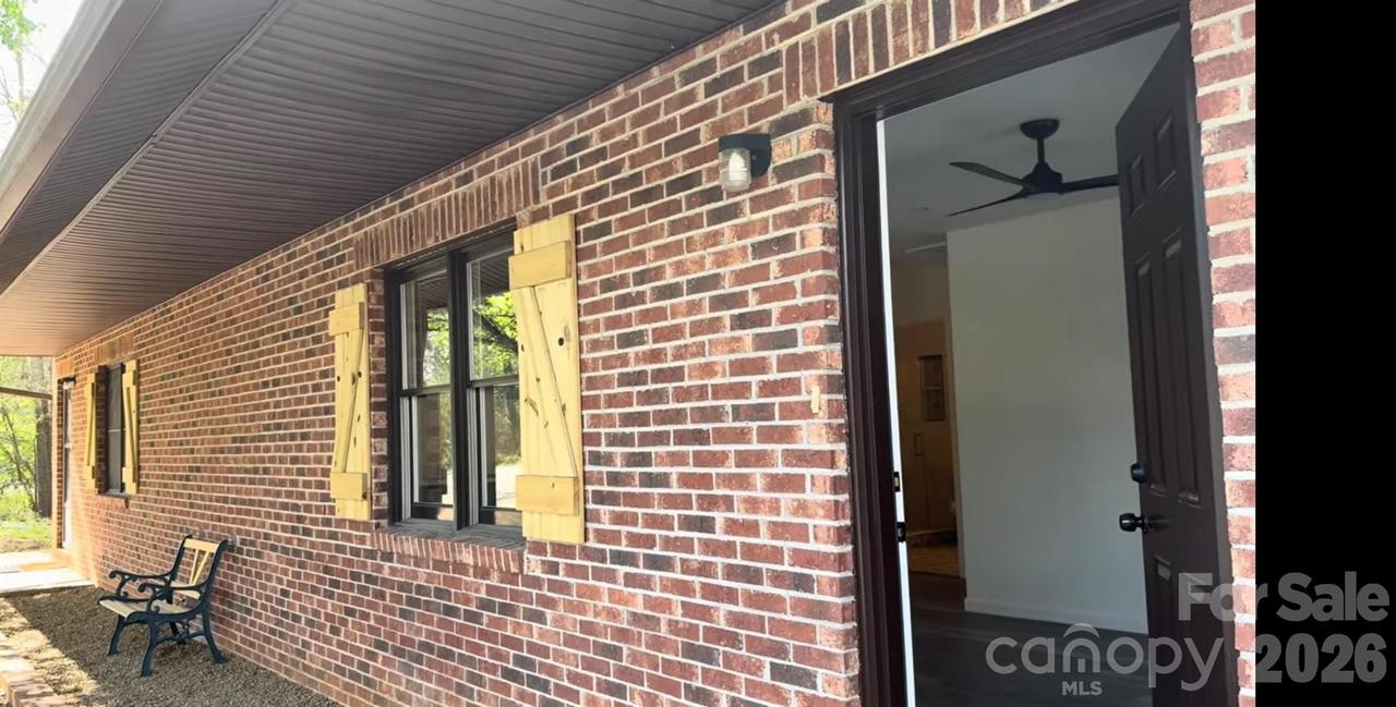 15 Monnie Jones Rd., Weaverville, NC 28787