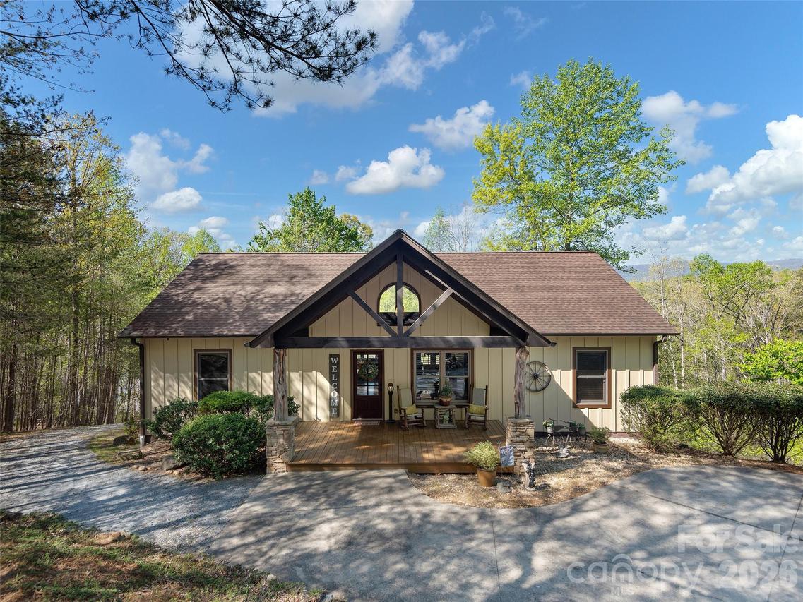 308 North Coast Dr., Mill Spring, NC 28756