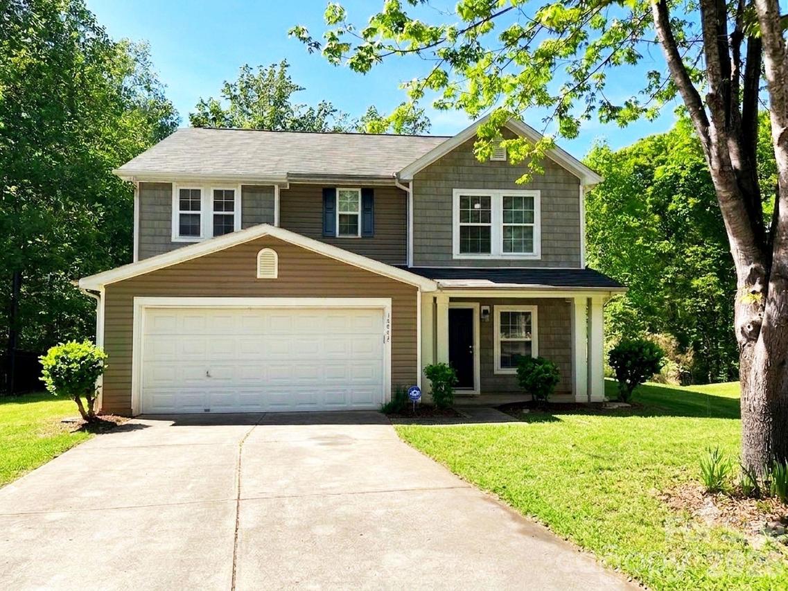 14043 Pinyon Pine Ln., Charlotte, NC 28215