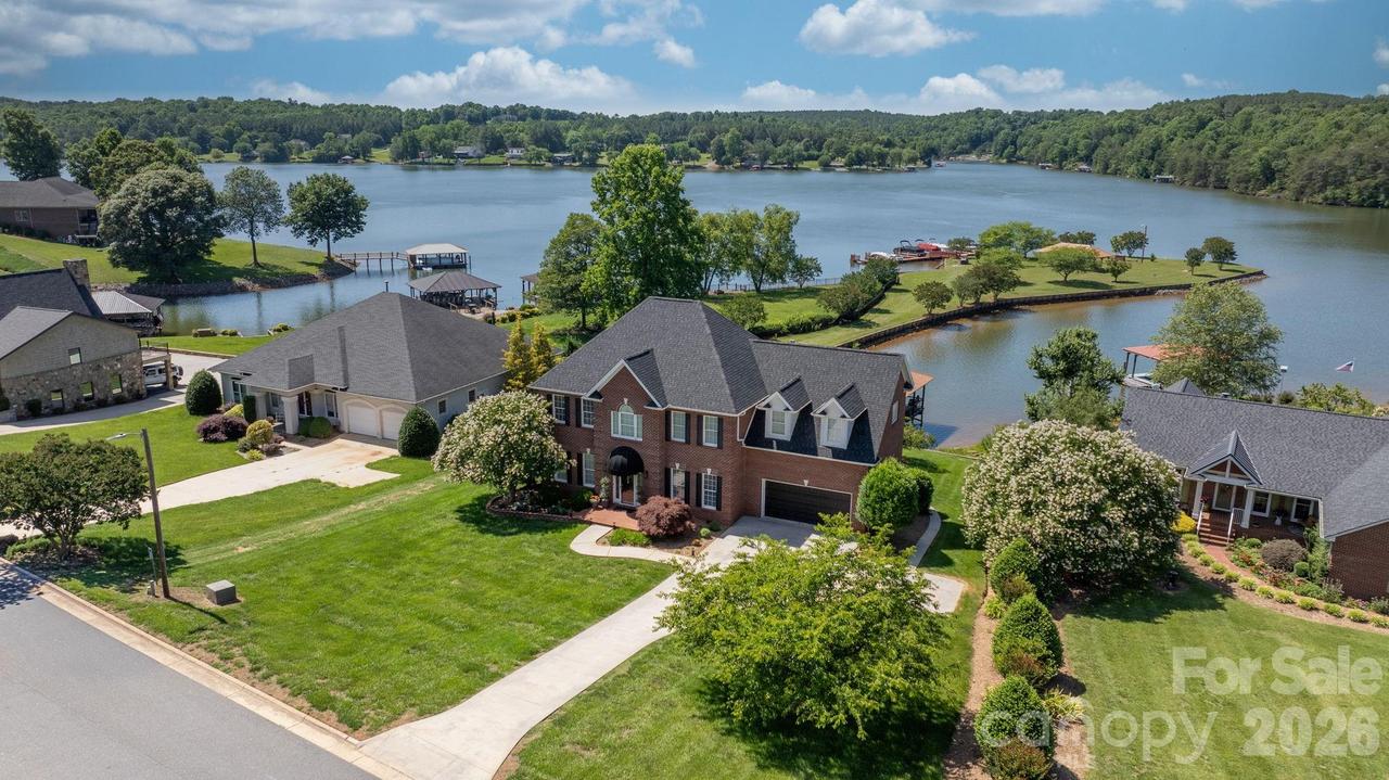 215 Iswa Dr., Taylorsville, NC 28681