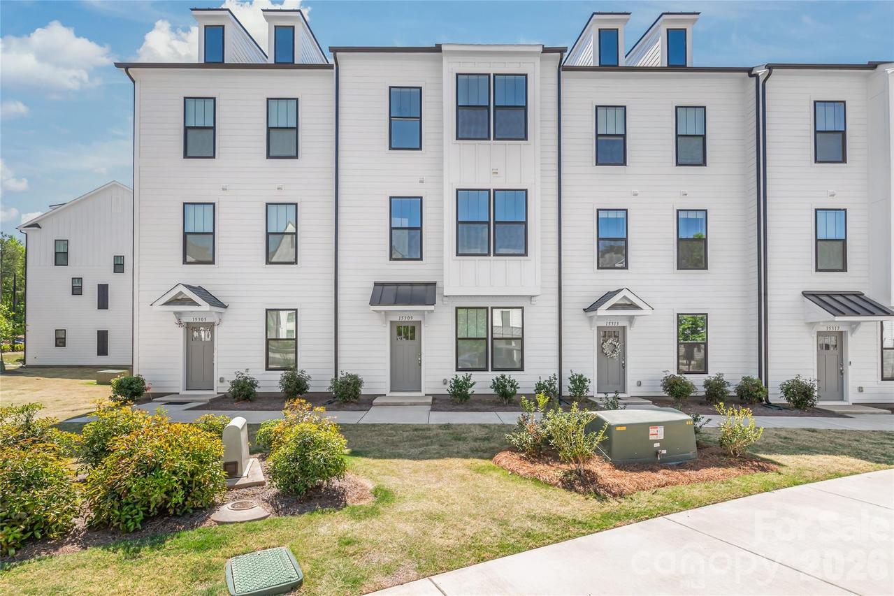 15309 Ballancroft Pkwy., Charlotte, NC 28277